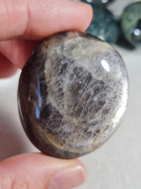 Zwarte Maansteen Palmsteen Edelsteen no.08 - 4,5 cm