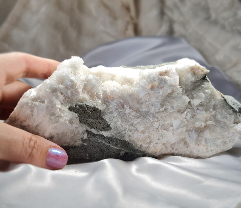 Zeoliet Thomsoniet Calciet en Natroliet no.2