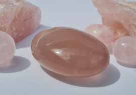 Rozenkwarts - Handsteen - Madagaskar no.2 - 5 cm