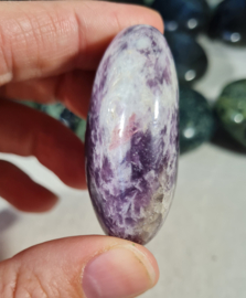 Lepidoliet Palmsteen Edelsteen 5 cm no.6