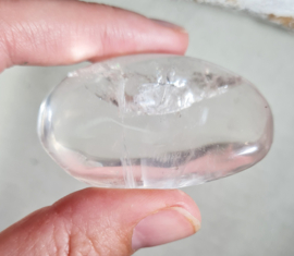 Bergkristal Handsteen no.06 - 5,5 cm
