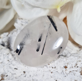 Toermalijn in Kwarts Platte Steen 4 cm no.3 Edelsteen