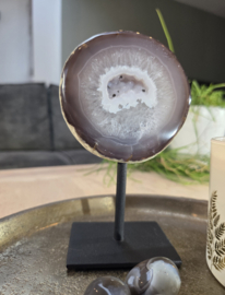 Agaat Edelsteen Geode op standaard
