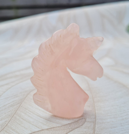 Eenhoorn Rozenkwarts Edelsteen