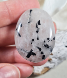 Toermalijn in Kwarts Platte Steen 3,5 cm no.10 Edelsteen