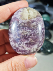 Lepidoliet Palmsteen Edelsteen 5 cm no.4