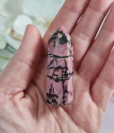 Rhodonite Point - no.5 - 5,5 cm - 2,16 inch