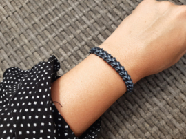 Armband donker blauwe vlecht