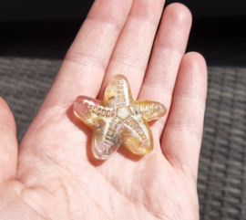 Orgonite - zeester - geel - 3,5 cm