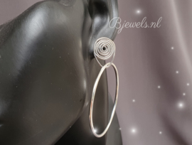 Handgemaakte zilveren oorbellen spiral-hoops