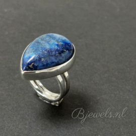 Zilveren ring met Lapislazuli