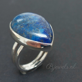 Zilveren ring met Lapislazuli