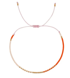 HANDGEMAAKT KRALEN ARMBANDJE