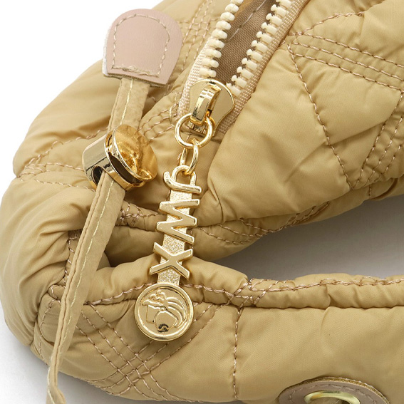 Puffer bag beige