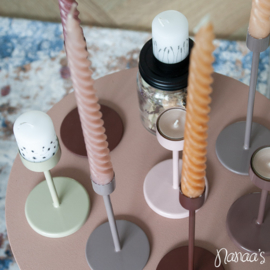 Kandelaar 'Sprietje T-light' glossy nude + GRATIS KAARSJES