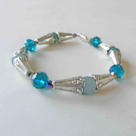 Armband van jade met Tibetaans zilver en kristallen (19,5 cm)