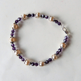 Armband van parelkralen met violet kristal (19,5 cm)