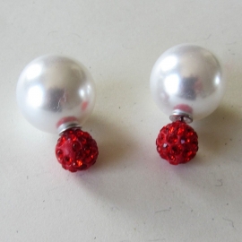 Double dots oorbellen /witte parel met rode strass
