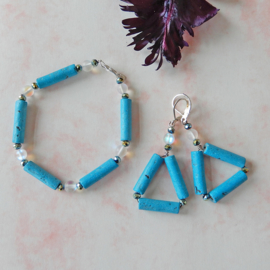 Armband + oorbellen van blauwe stenen staafjes met kristal en maansteen (19,5 cm)