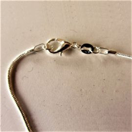 Ronde zilveren ketting (43 cm)