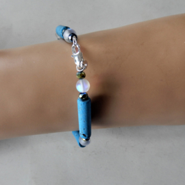 Armband + oorbellen van blauwe stenen staafjes met kristal en maansteen (19,5 cm)