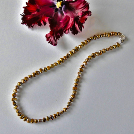 Halsketting van goudkleurige zoetwaterparels (46 cm)