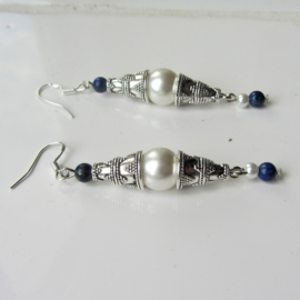Tibetaans zilver met parelkraal en lapis lazuli