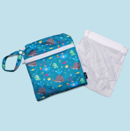 Cheeky Wipes dubbele mini-wetbag met wasnetje - Whale of a time