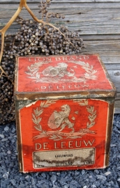 Antiek winkelblik "de Leeuw" biscuits Dordrecht