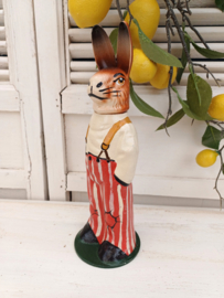 Candy container "Paashaas"