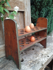 Frans houten eierrekje