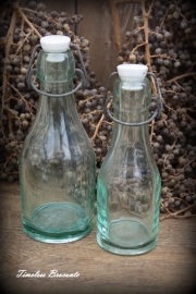Set melkflessen met porseleinen dop