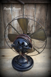 Antieke Isaria (tafel)ventilator (periode 1909-1927)