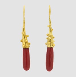 Earrings with coral drops
