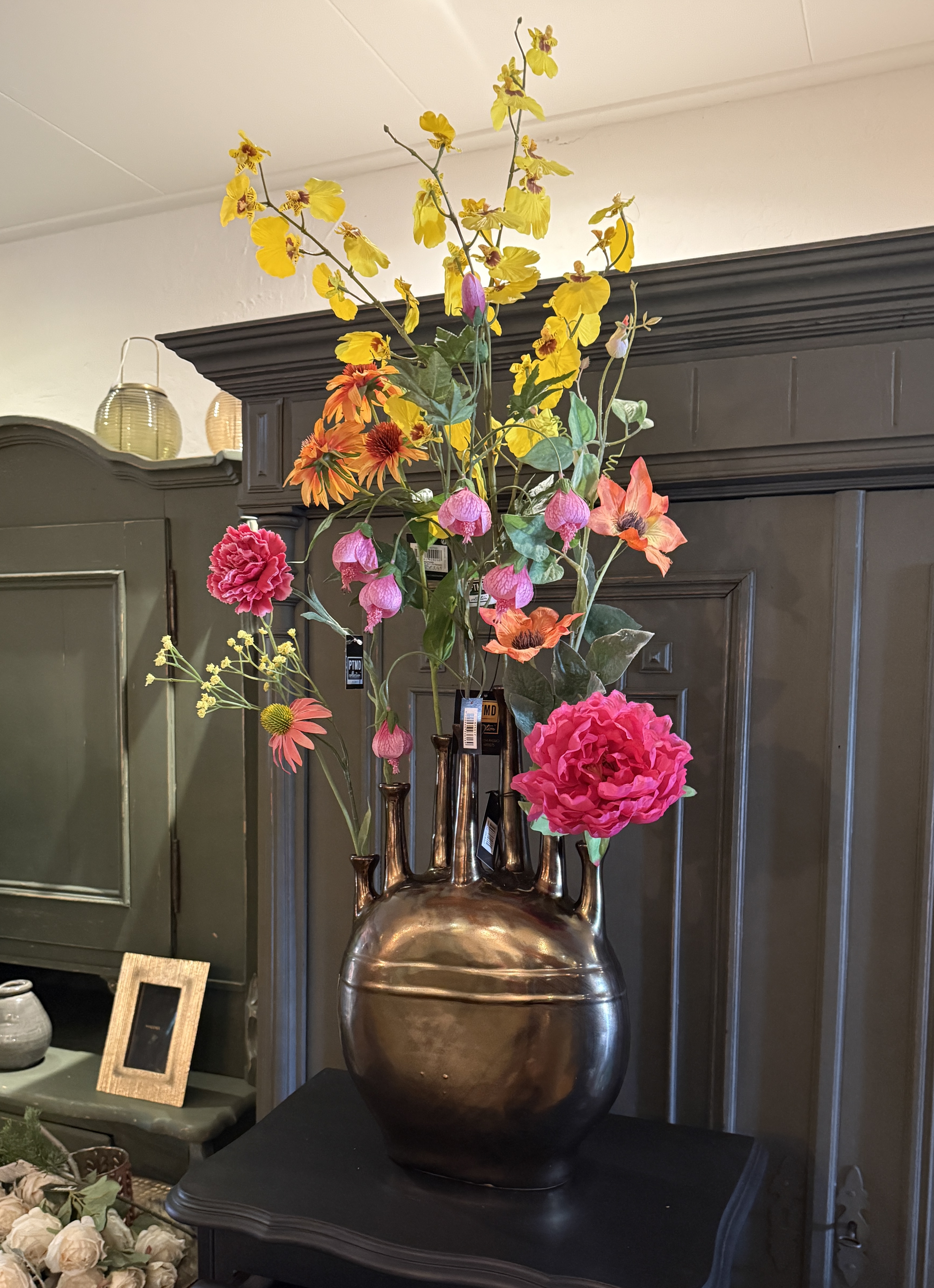PTMD vaas inclusief zijden bloemen