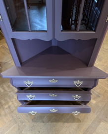 Vintage hoekkast, vitrine buikladekast