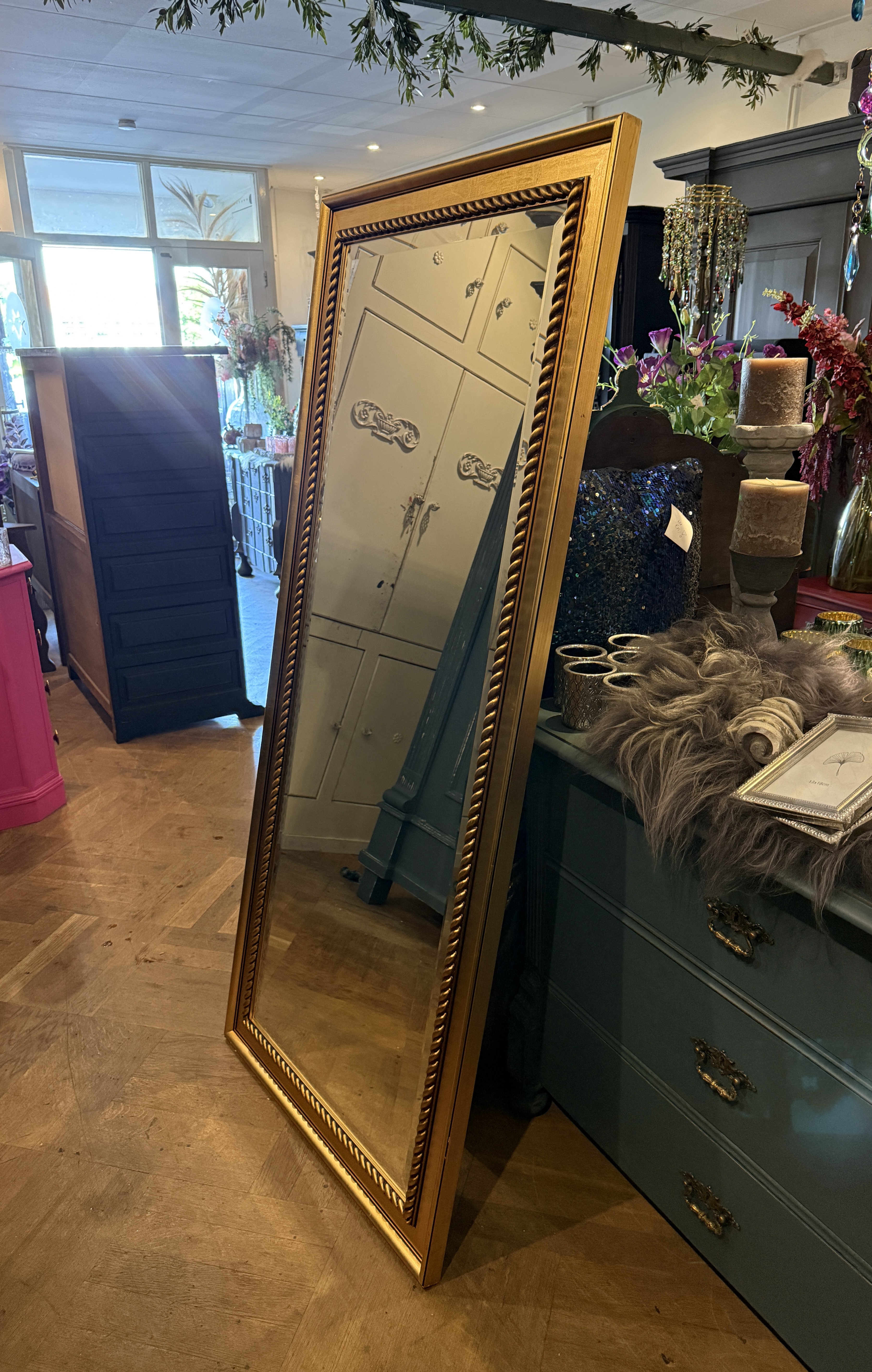 Grote vintage spiegel goud 165x74,5 passpiegel