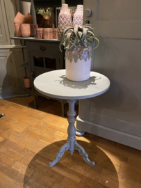 Brocante wijntafel, vintage tafeltje