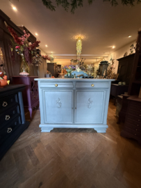 Antiek dressoir, vintage kast