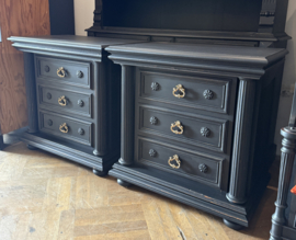 Set identieke kasten castle fourniture