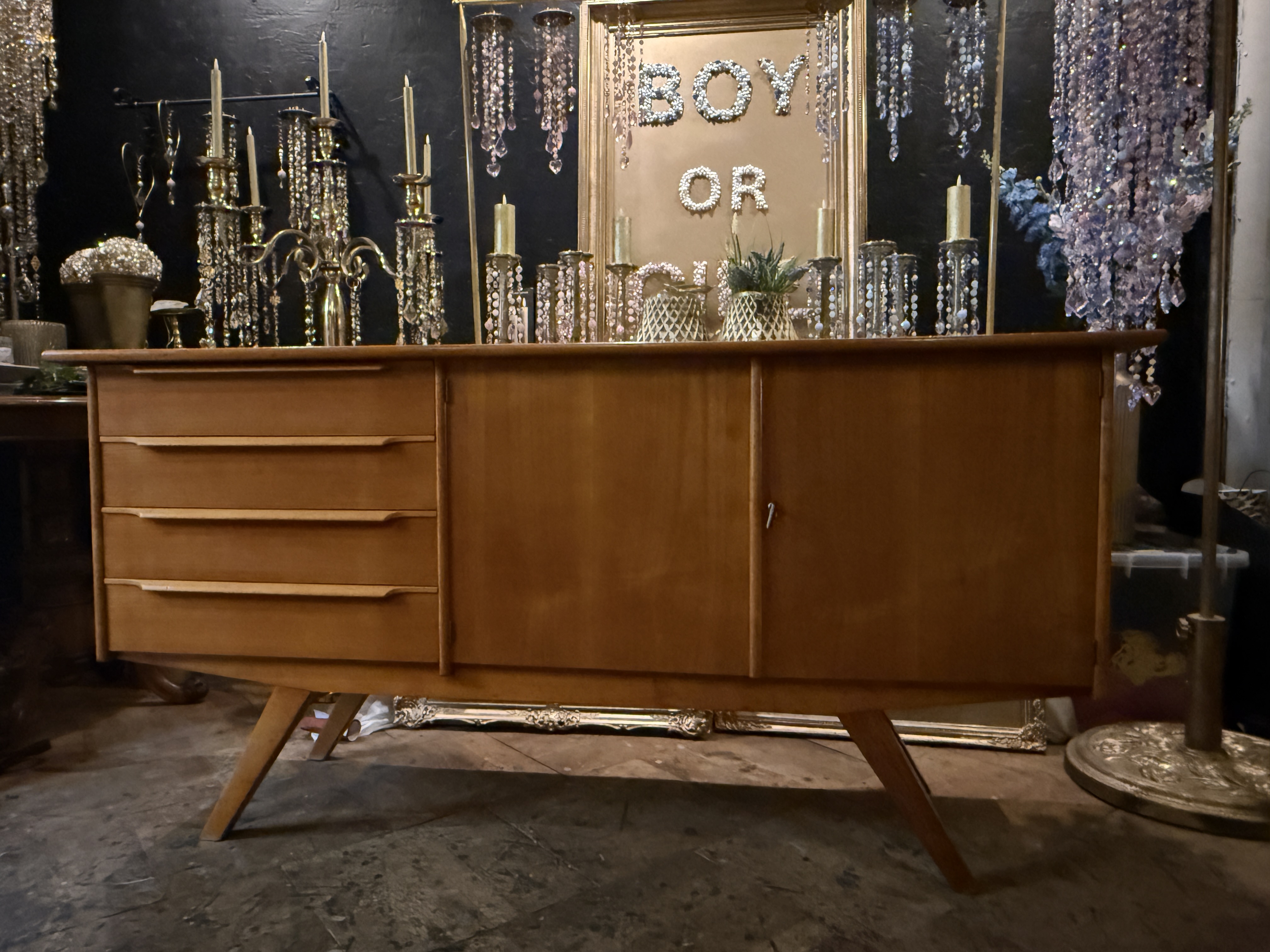 Vintage dressoir, Deens meubel, kast