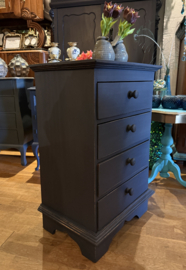 Oud ladekastje , 4-laads kastje