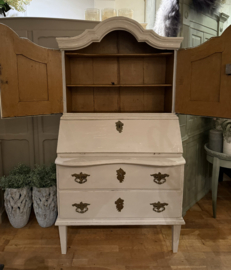 Brocante secretaire, ladekast