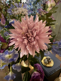 SALE!!! Hoge vaas met paars blauw plukboeket