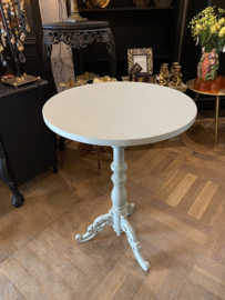 Brocante wijntafel, vintage tafeltje