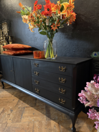 VERKOCHT Queen Ann dressoir, vintage kast
