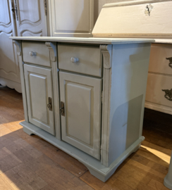 VERKOCHT Antiek kastje, brocante kast