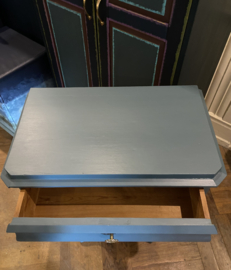 Vintage tafeltje met lade, bijzettafel
