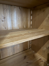 Vintage kast, oude servieskast