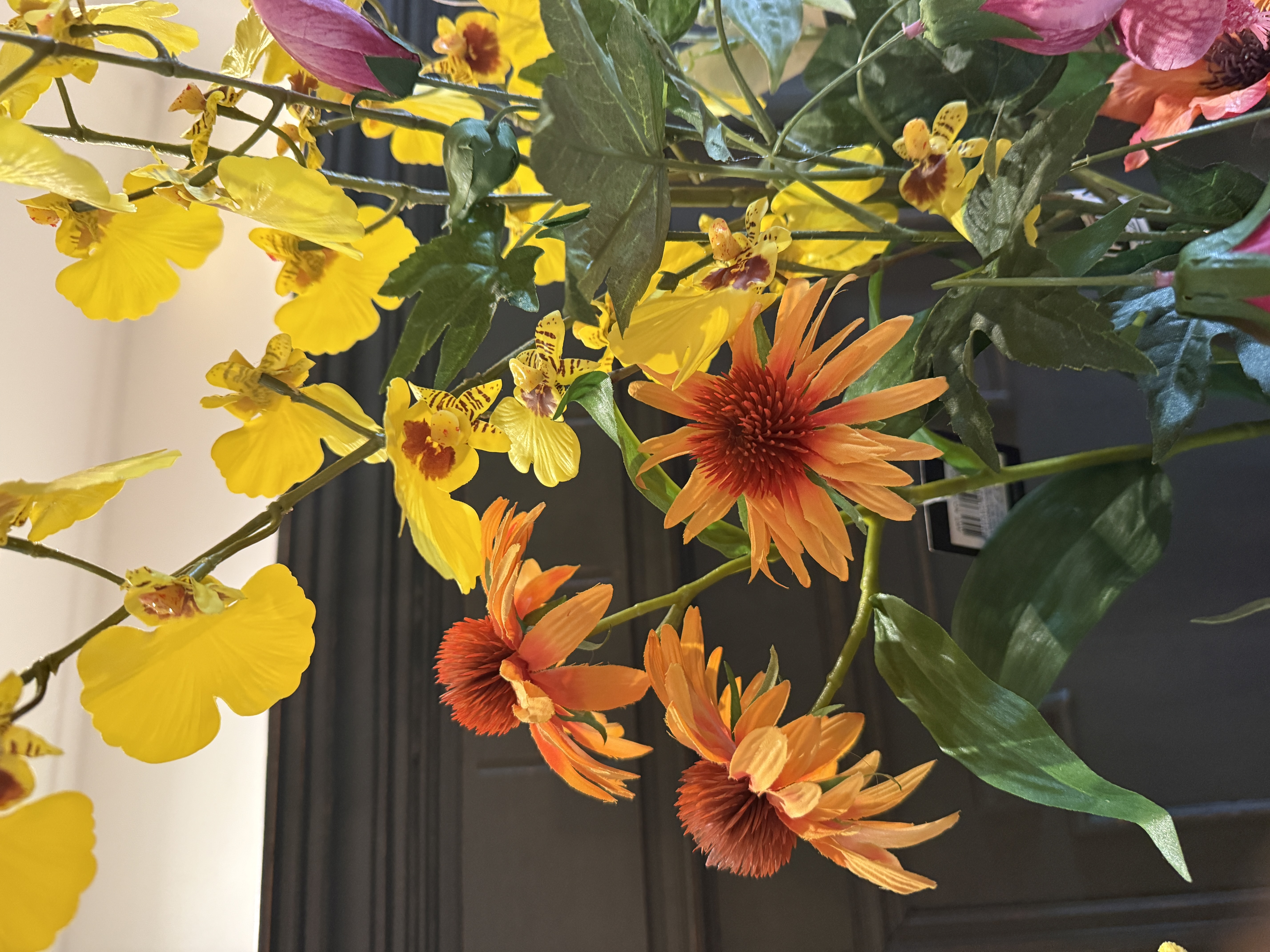 PTMD vaas inclusief zijden bloemen
